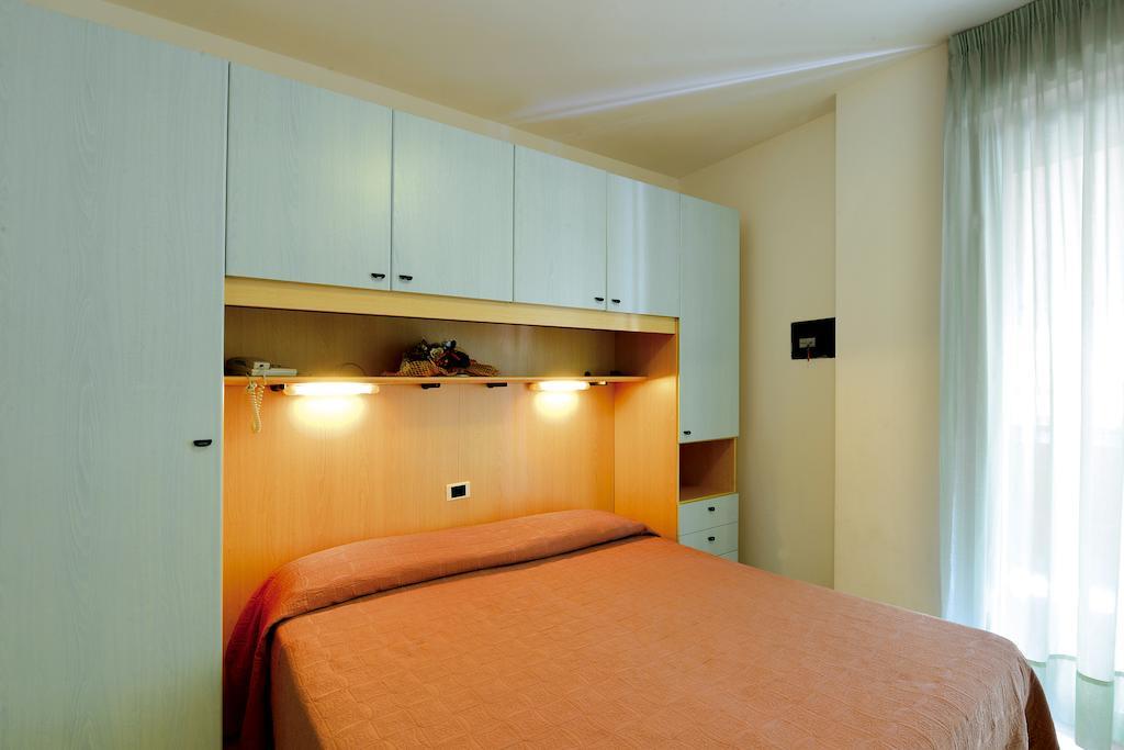Hotel Residence Margherita Tortoreto Szoba fotó