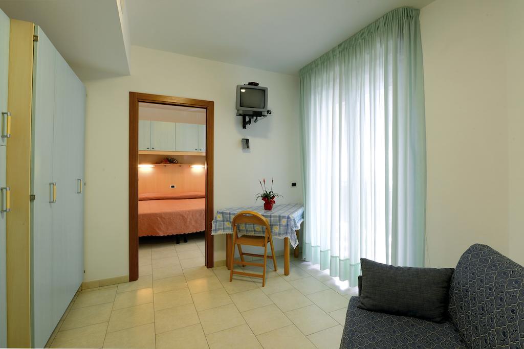 Hotel Residence Margherita Tortoreto Szoba fotó